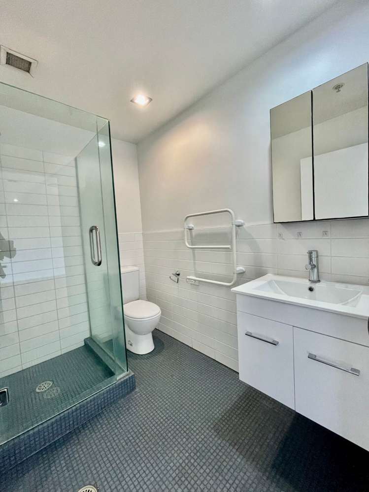 424/57 Mahuhu Crescent Auckland Central_7