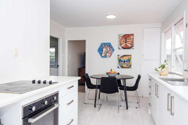 1/29 Glendene Avenue Glendene_3