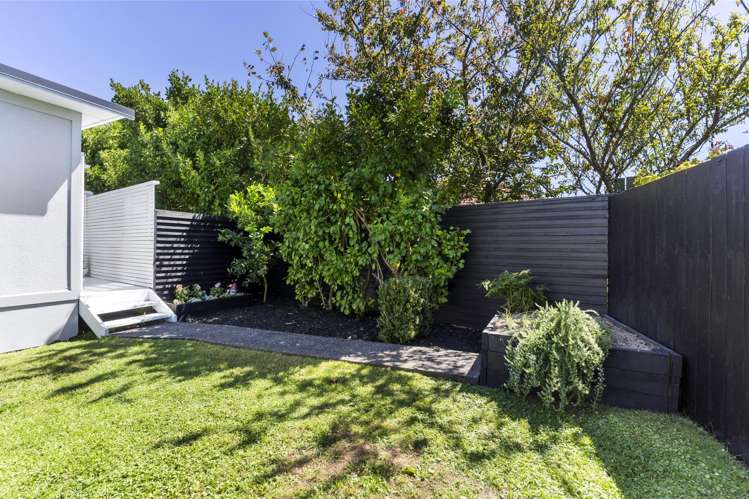 4A Tiroroa Avenue Te Atatu South_23