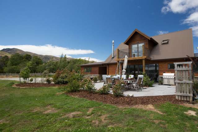 12 Long Grass Place Hawea Flat_1