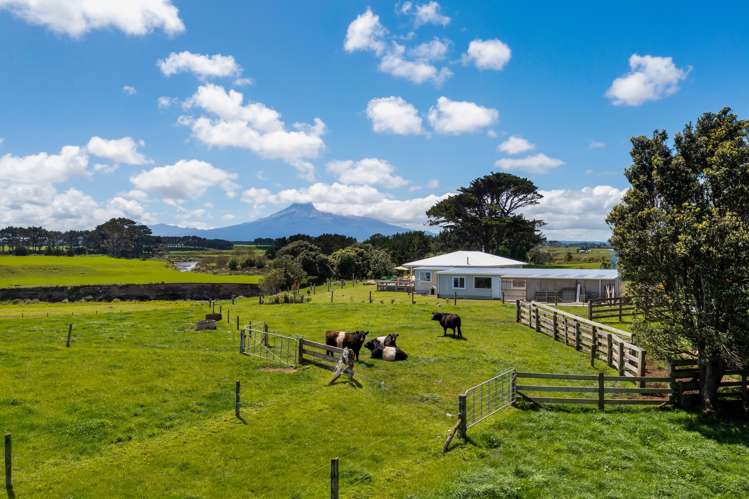 3624 Eltham Road Opunake_34