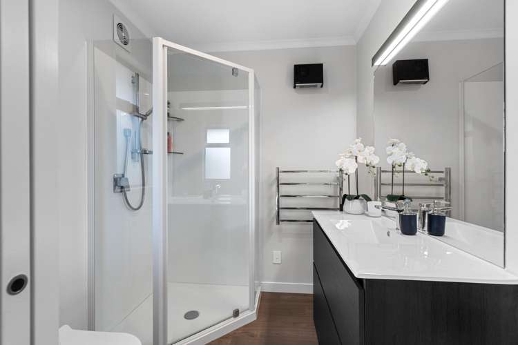 7 Ridings Grove Richmond_13