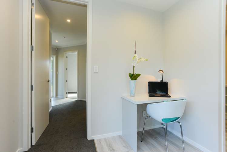 552 Lyndhurst Road Frimley_19