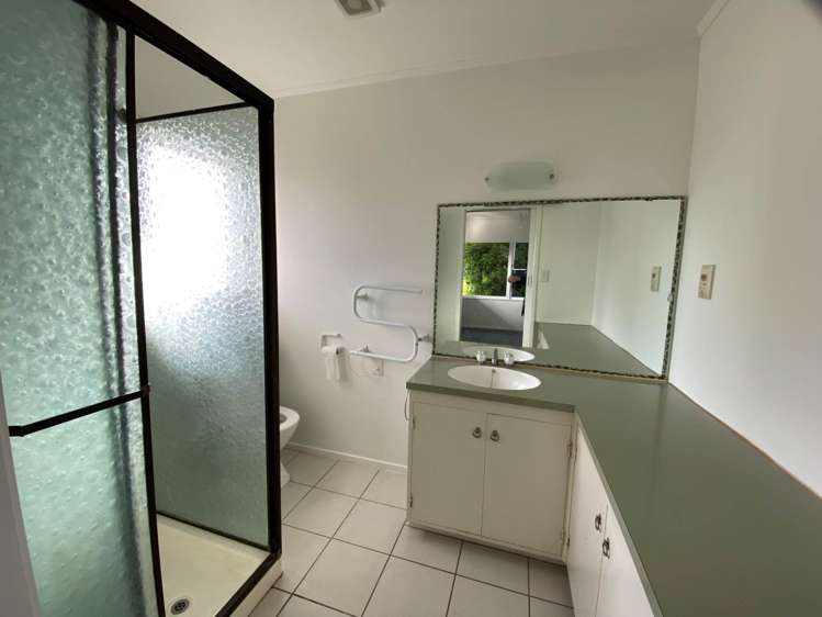 10 Mcmillan Place Mellons Bay_9