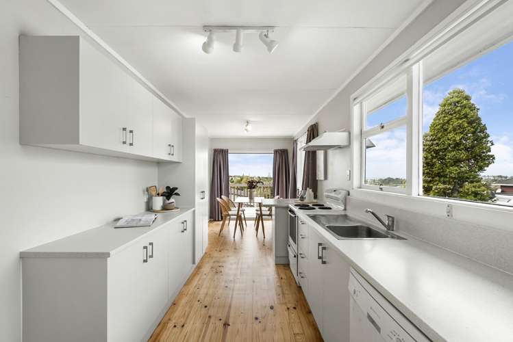 897 East Coast Road Northcross_12