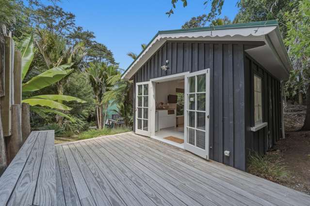 19 Crescent Road West Ostend_2