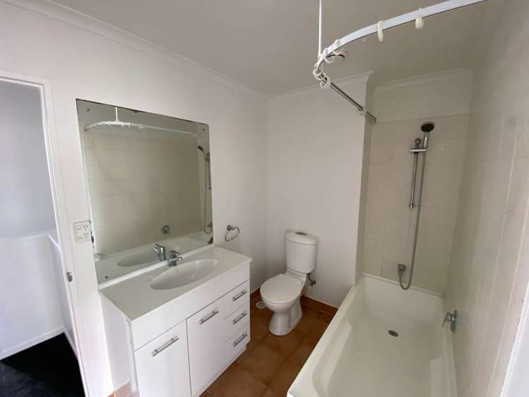 13a/88 Cook Street Auckland Central_14