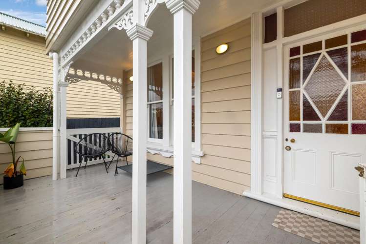 6 Sherwood Avenue_1