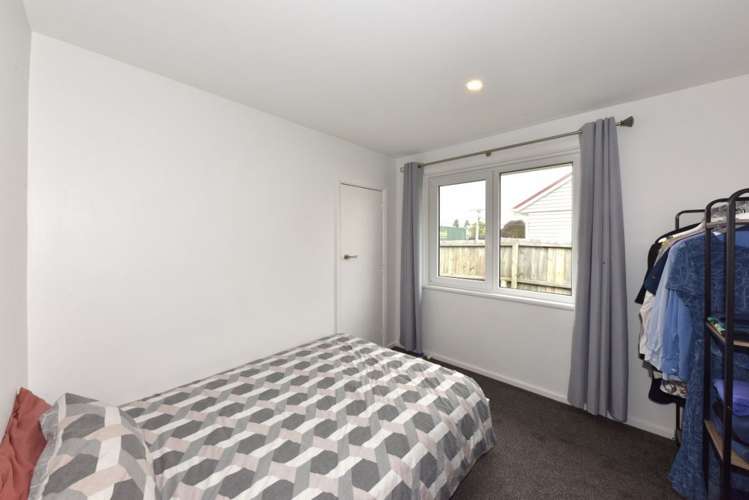 62 Aldershot Street Aranui_15