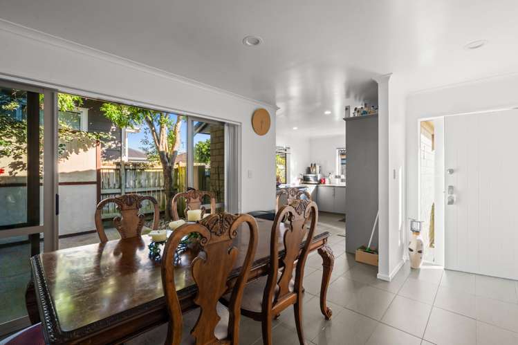 5 Coles Cove Papamoa Beach_6