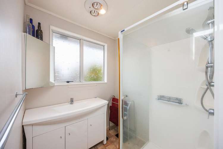 29 Ferndale Place Feilding_15