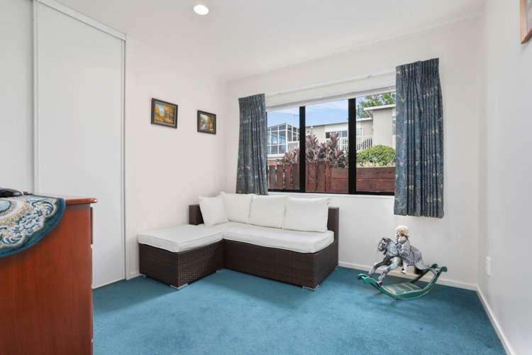 5a Kokiri Street Te Atatu South_15