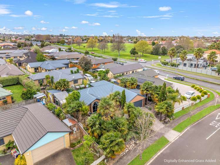 2 Saxon Woods Drive Rototuna North_31