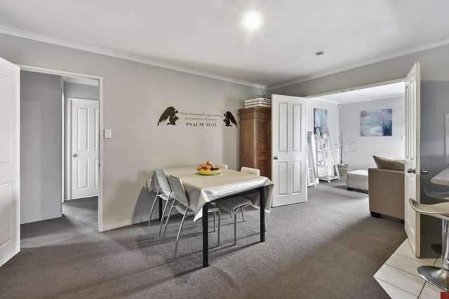 9 Nykki Place Papakura_3