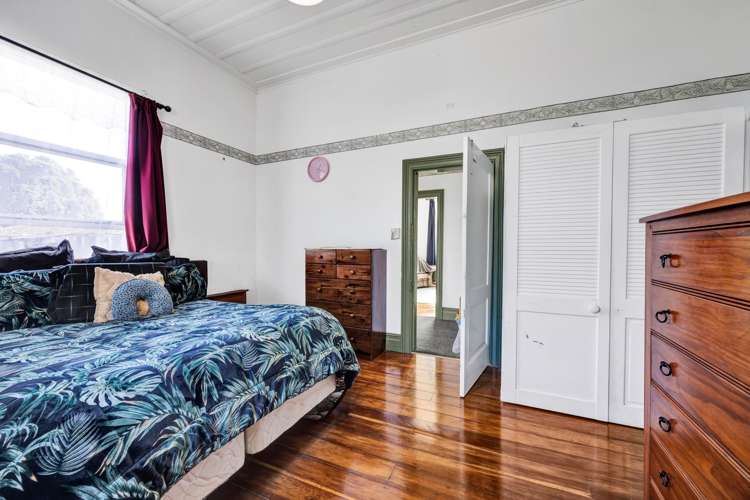 176 Glover Road Hawera_16