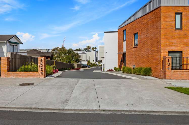 115/124 Taylors Road Mt Albert_3