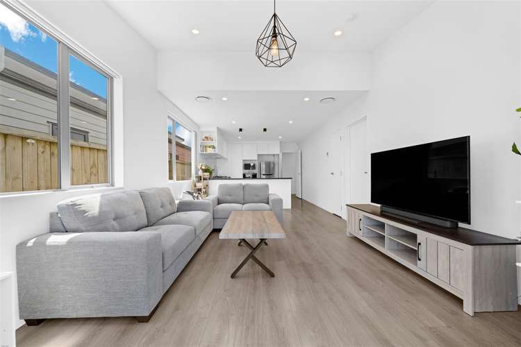 21 Fredrick Hanson Road Takanini_6