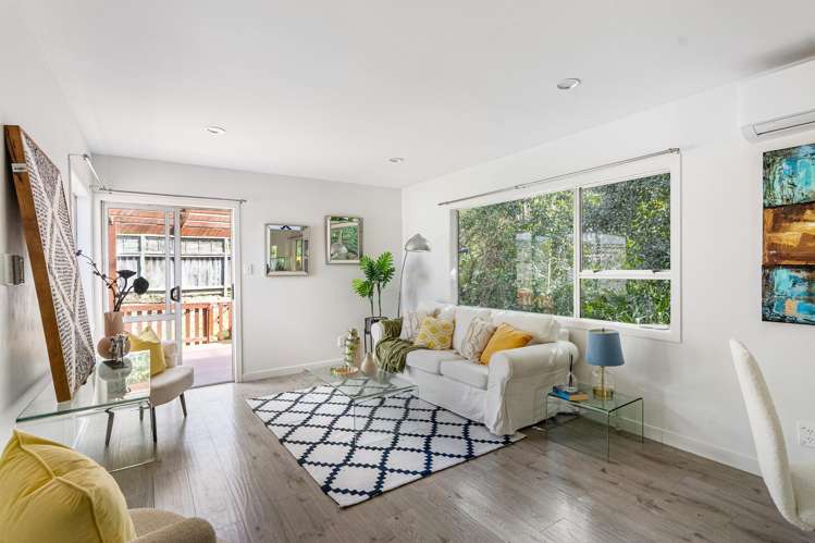 16 Dunraven Place Torbay_18