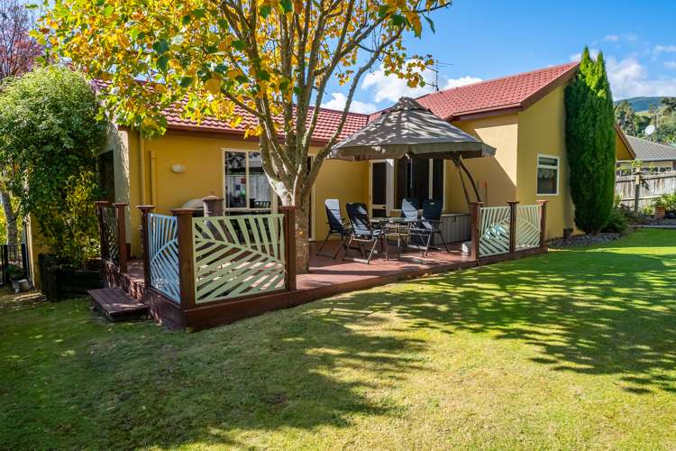 14 Orpington Place Stoke_21