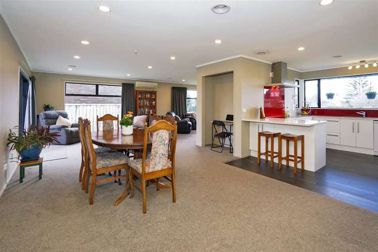 32 Ronald Court Pukete_4