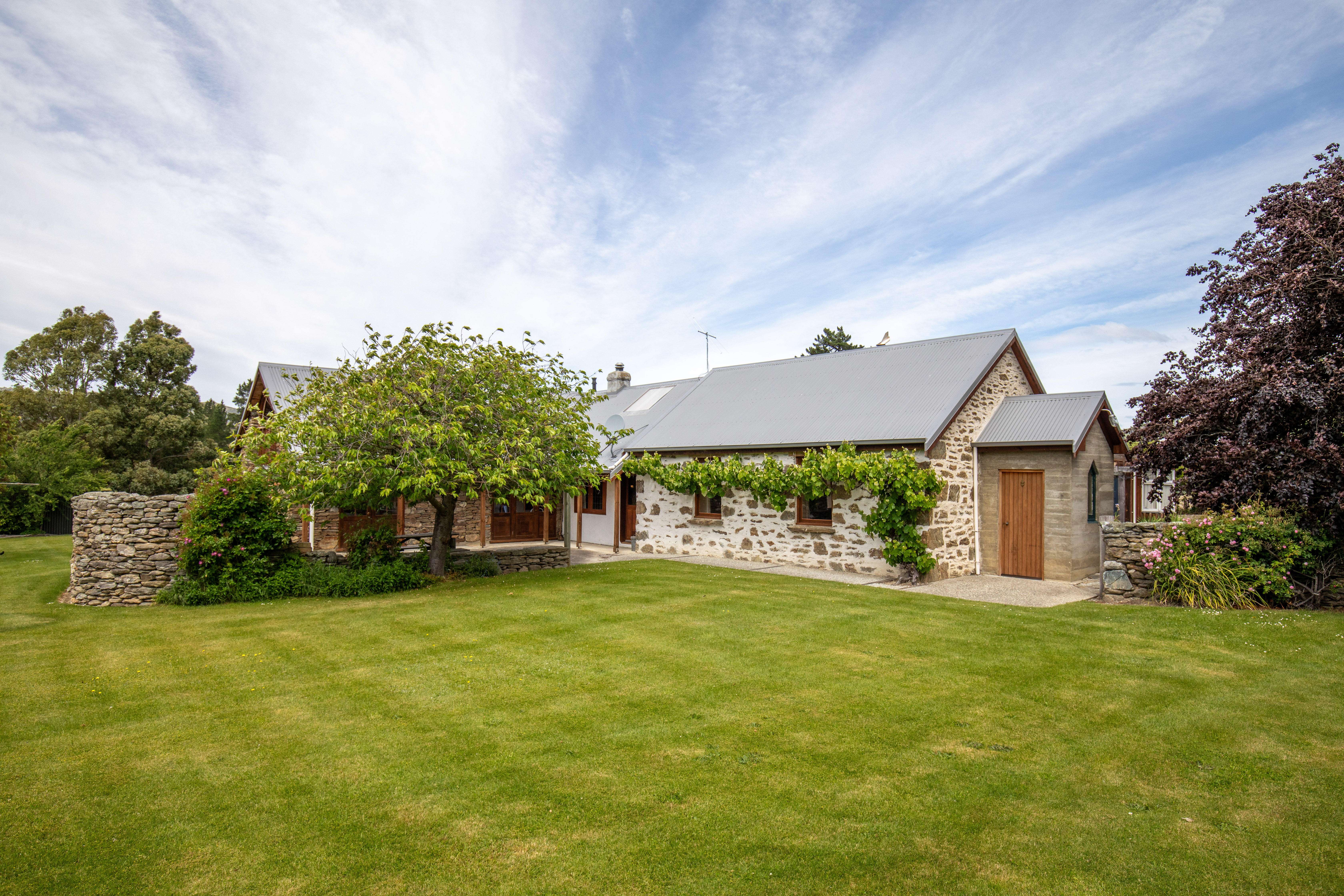 4134 Roxburgh-Ettrick Road, in Roxburgh central otago