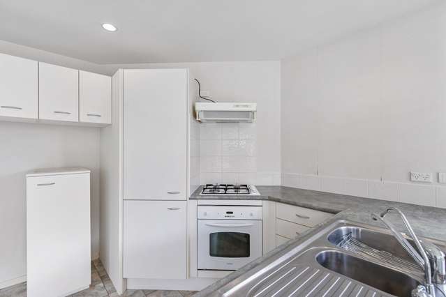 39/169 Sturges Road Henderson_3