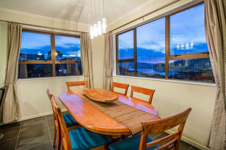 9 Langwell Place Papakowhai_28