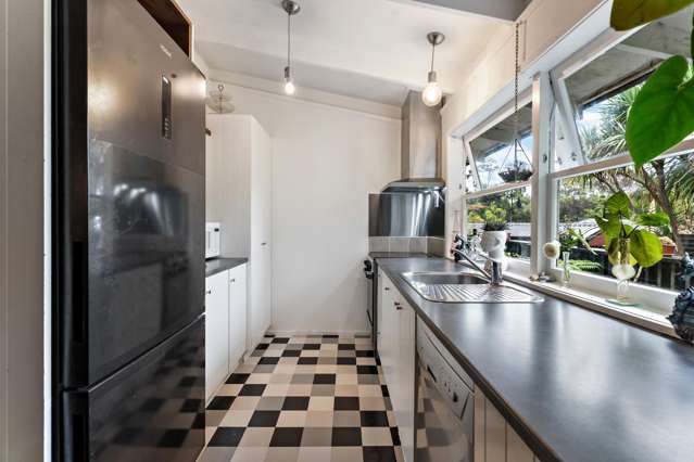 4 Sunnyview Road Greenhithe_3
