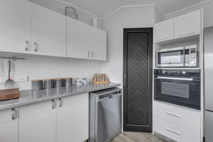 148 Mount View Road Bastia Hill_19