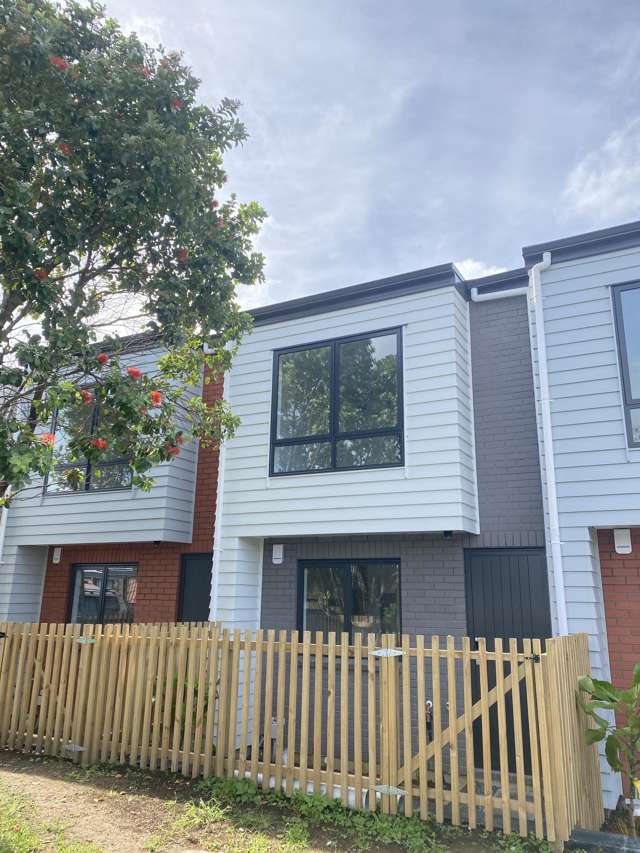 Unit 3/5&7 Hikurangi Street Te Atatu Peninsula_2