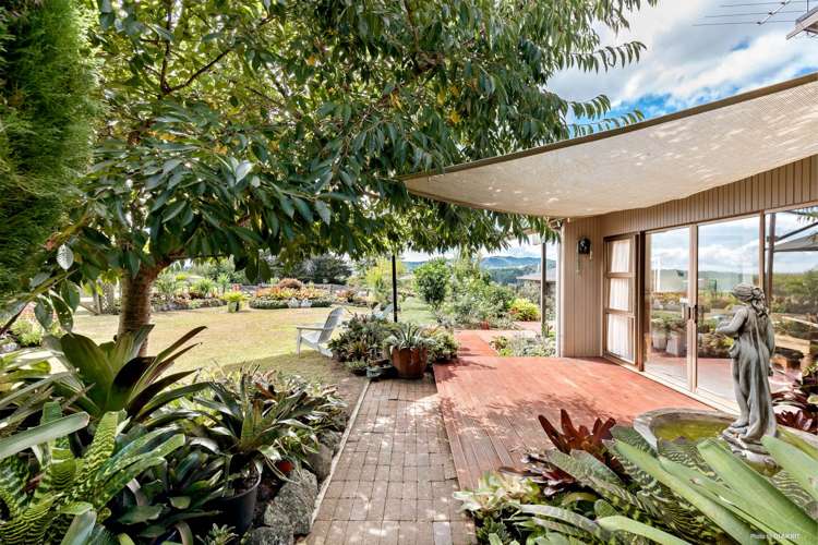 667 Whitford Road Whitford_16