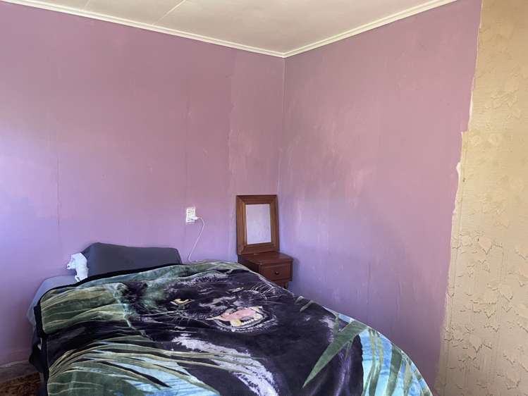 8 Baird Street Long Beach_14