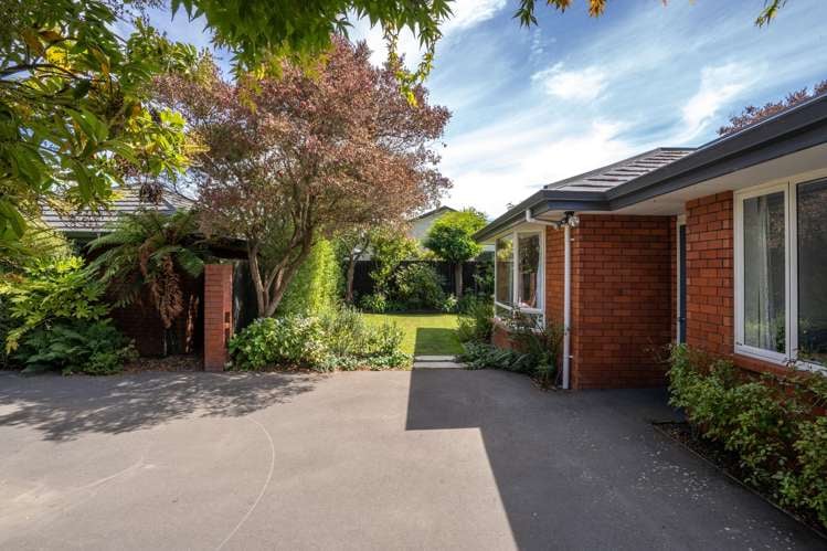 3 Nina Lane Somerfield_15