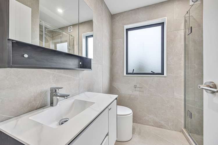 5/163 Edmonton Road Te Atatu South_5