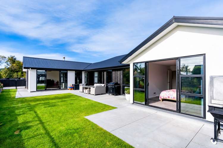8 Tuwhare Lane_0