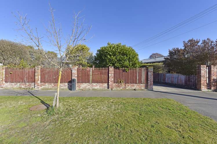 172 Shortland Street Aranui_16