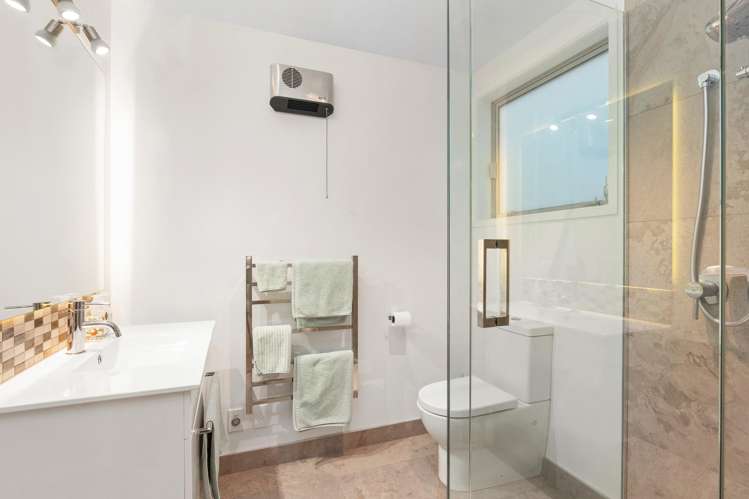 44 Saint Andrews Hill Road Mount Pleasant_15