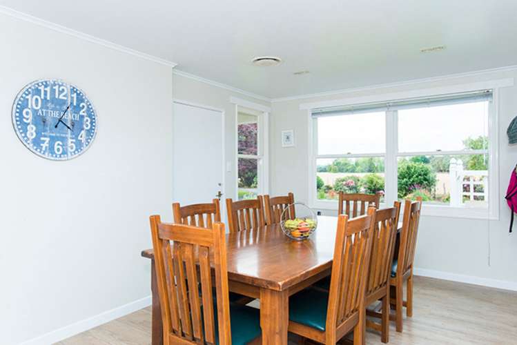 42 Wharekopae Road Patutahi_14