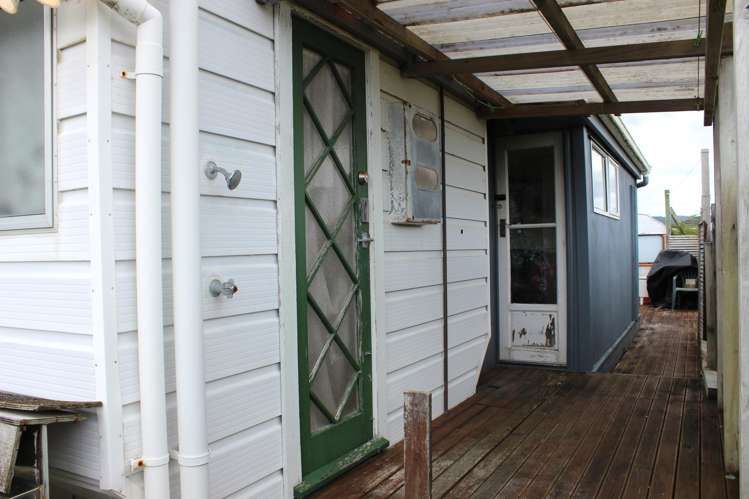 104 Ngaio Drive Matarangi_14