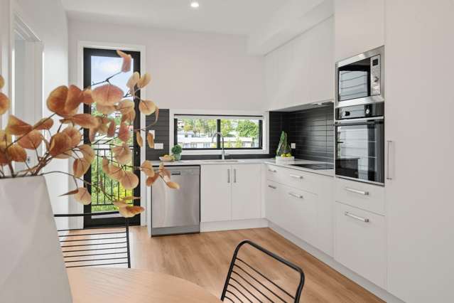 2 Bedrooms + Flexi space = Modern Convenience