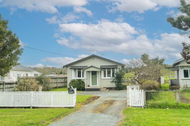 31 Valley Road Hikurangi_17