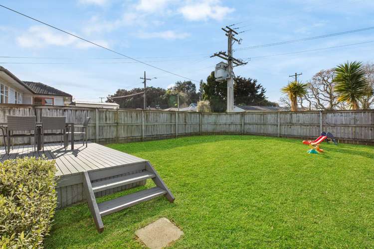 10 Shirley Avenue Papakura_12