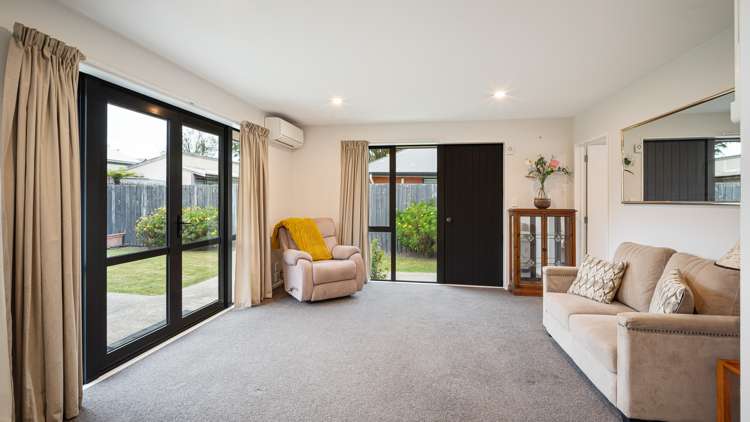 22 Clinton Lane Woolston_5