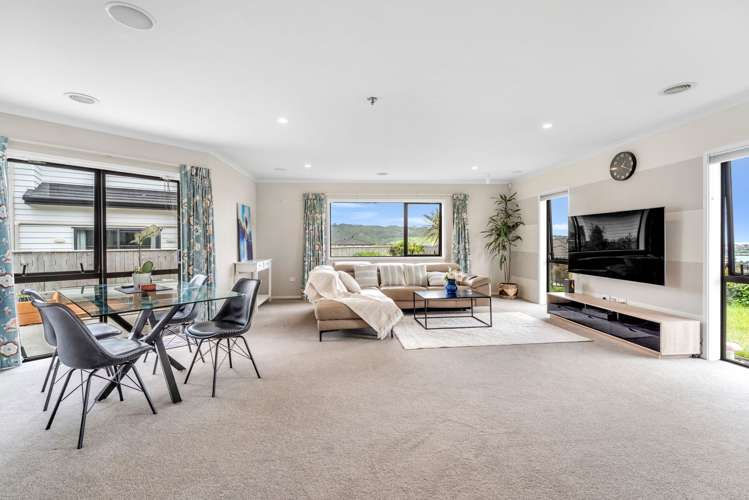 117 Queen Charlotte Drive_2