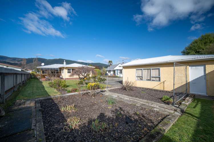 72 Marlowe Street Stoke_16