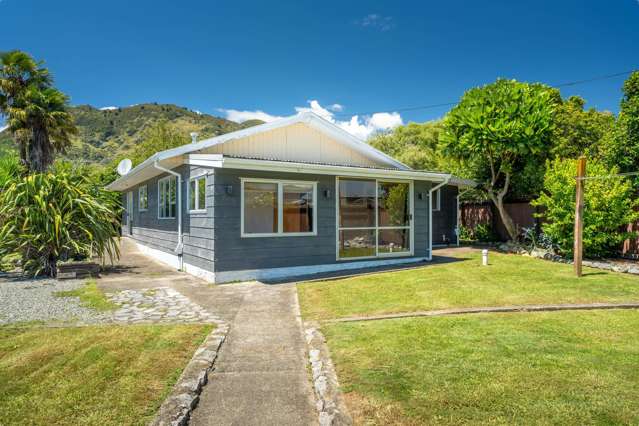 421 Glenview Road Golden Bay_1