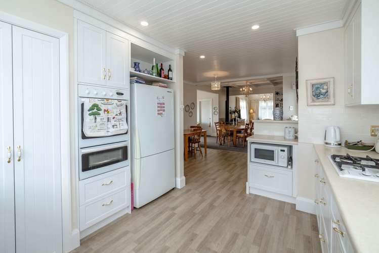 176 State Highway 53 Featherston_5