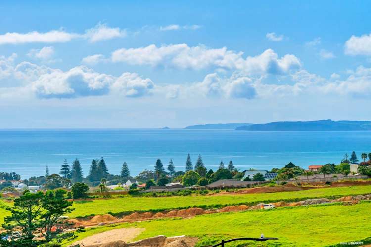 13 Pacific Heights Road Orewa_9