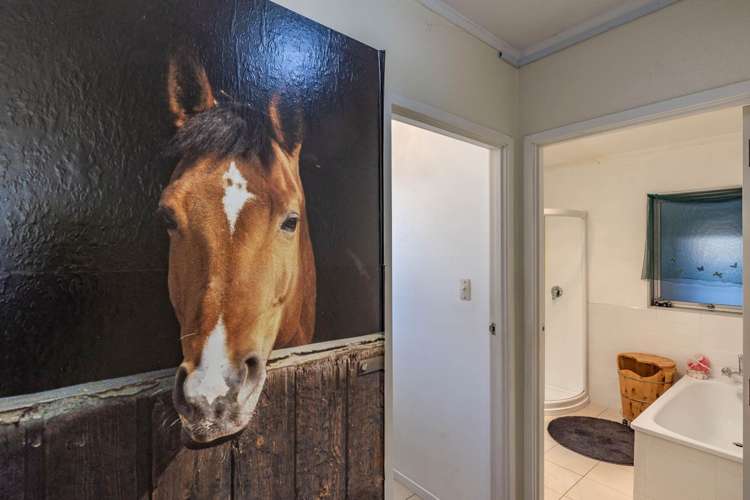 2/62 Taharoto Road Takapuna_8