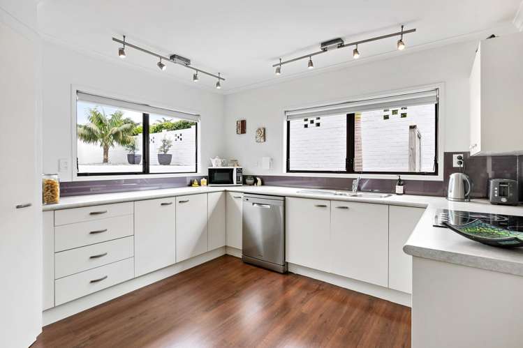 1/22 Falstaff Place Half Moon Bay_6